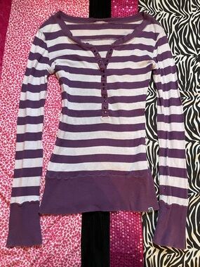 Striped purple Roxy Henley small